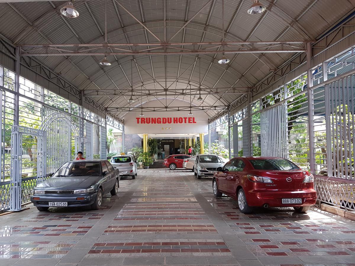 Trung Du Hotel Vinh Yen Esterno foto