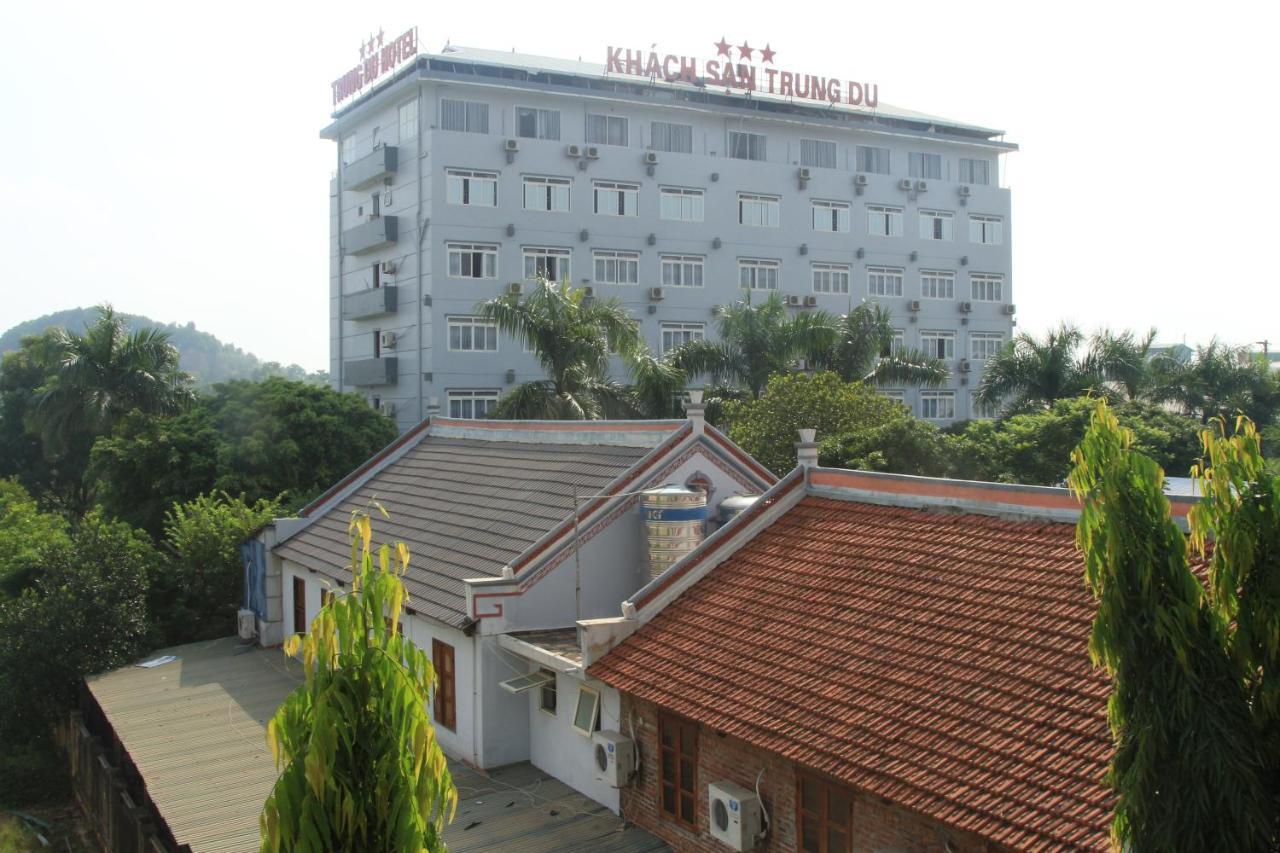 Trung Du Hotel Vinh Yen Esterno foto
